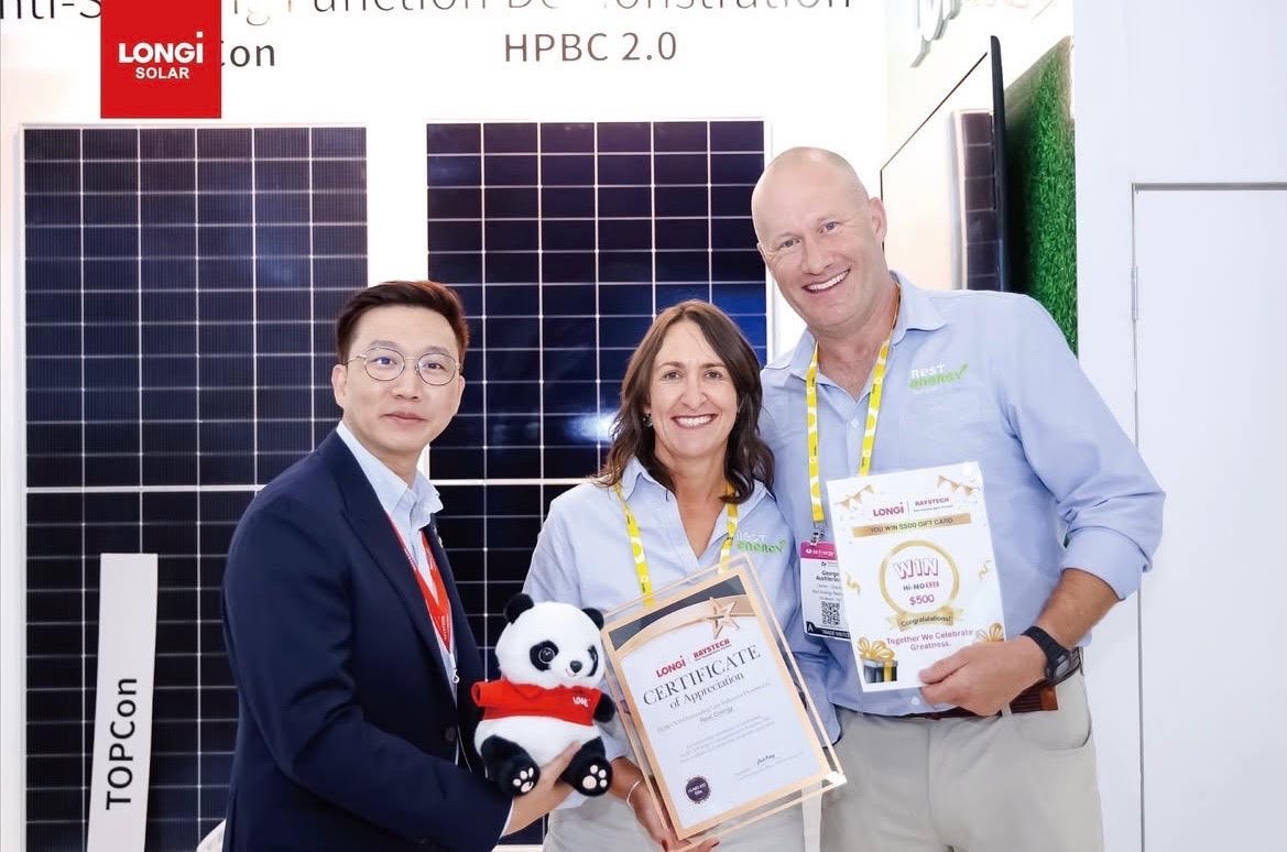 REST Energy with the managing director of LONGi